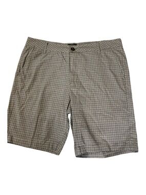 Ben Sherman Men's Gray Plaid Flat Front Shorts
